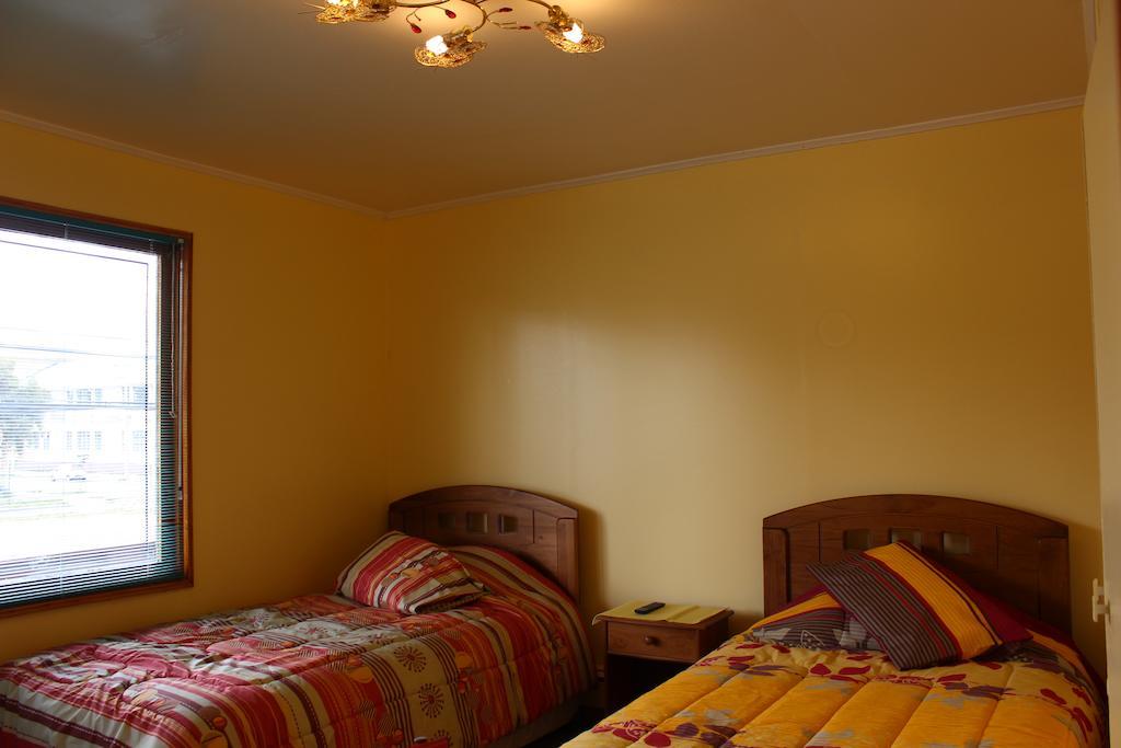Hotel Yellow Submarine Punta Arenas Phòng bức ảnh