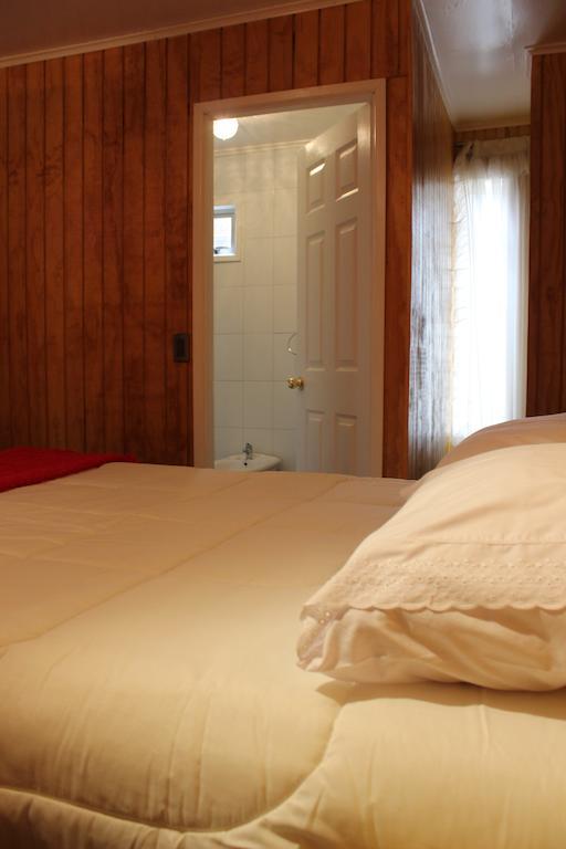 Hotel Yellow Submarine Punta Arenas Phòng bức ảnh