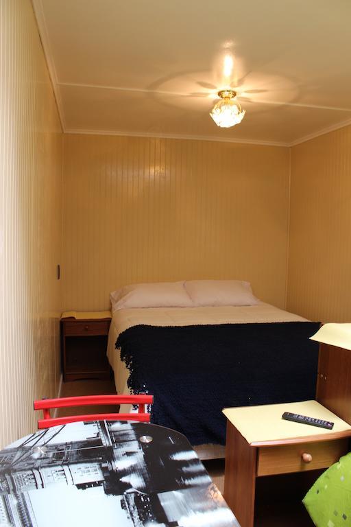 Hotel Yellow Submarine Punta Arenas Phòng bức ảnh